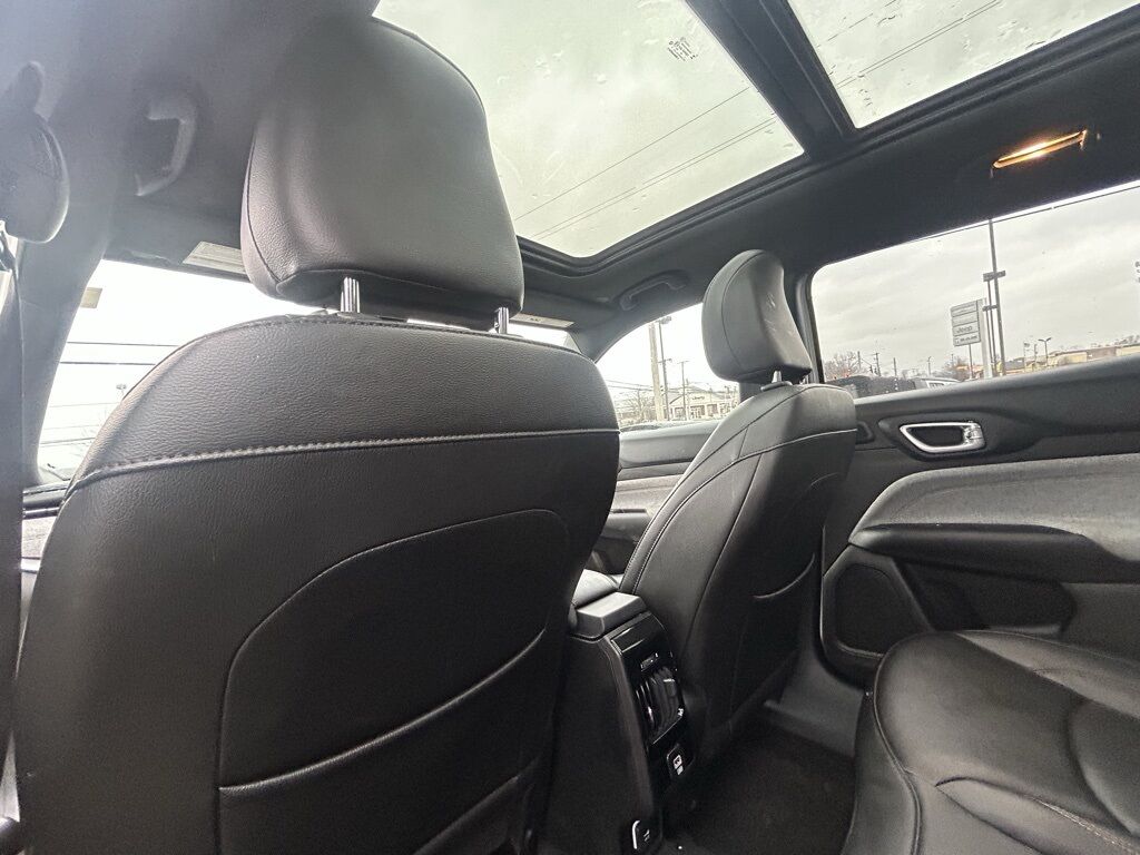 2024 Jeep Compass Latitude Lux Crestwood KY