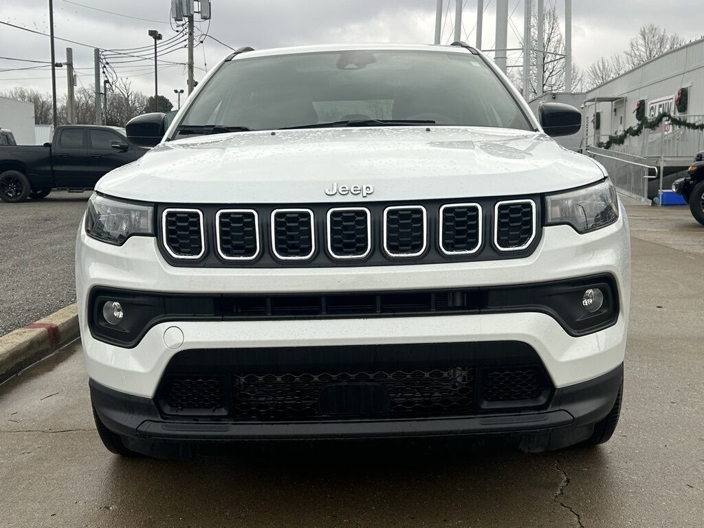 2024 Jeep Compass Latitude Lux
