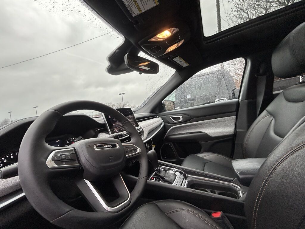 2024 Jeep Compass Latitude Lux Crestwood KY