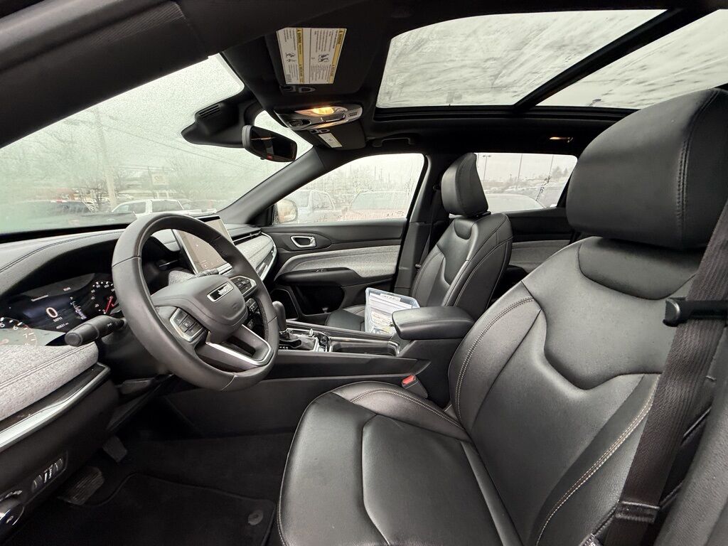 2024 Jeep Compass Latitude Lux Crestwood KY