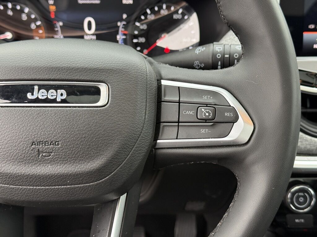 2024 Jeep Compass Latitude Lux Crestwood KY