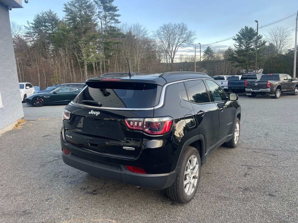2024 Jeep Compass Latitude Lux Orange MA