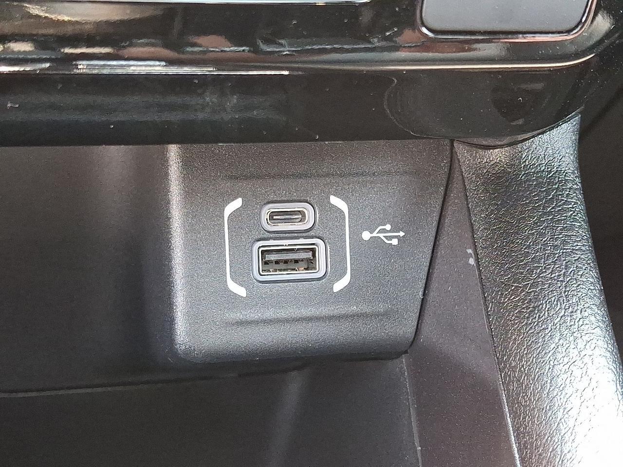 2024 Jeep Compass Latitude Lux Philadelphia PA
