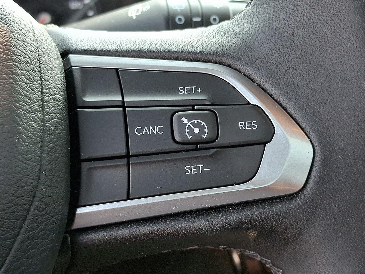 2024 Jeep Compass Latitude Lux Philadelphia PA