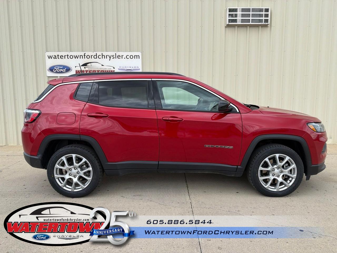 2024 Jeep Compass Latitude Lux