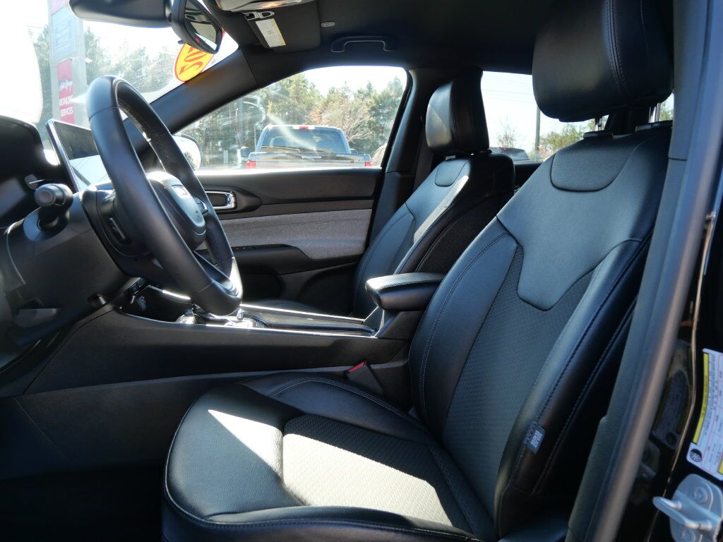 2024 Jeep Compass Latitude Mt Pleasant MI
