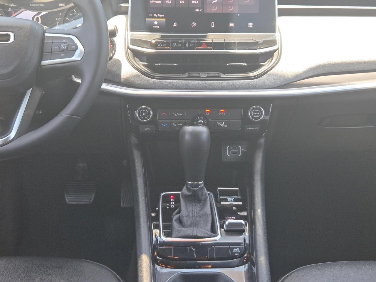 2024 Jeep Compass Latitude Castroville TX