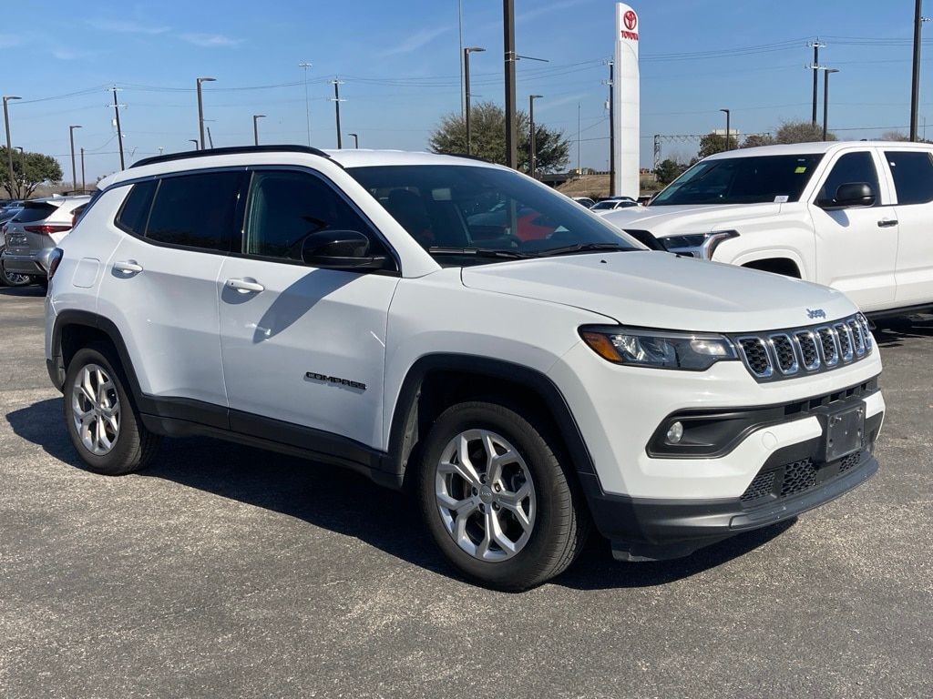 2024 Jeep Compass Latitude