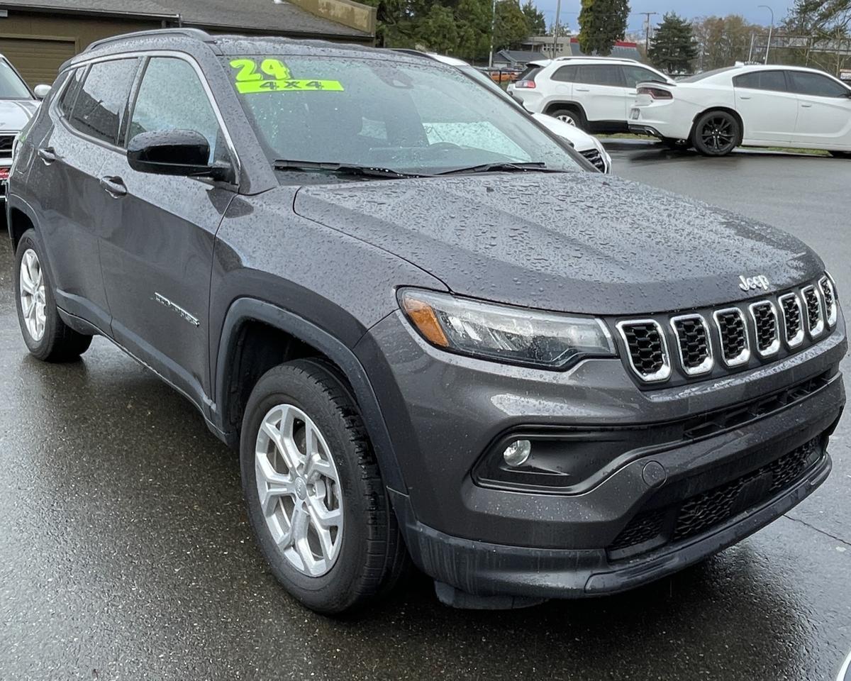 2024 Jeep Compass Latitude Sport Utility 4D
