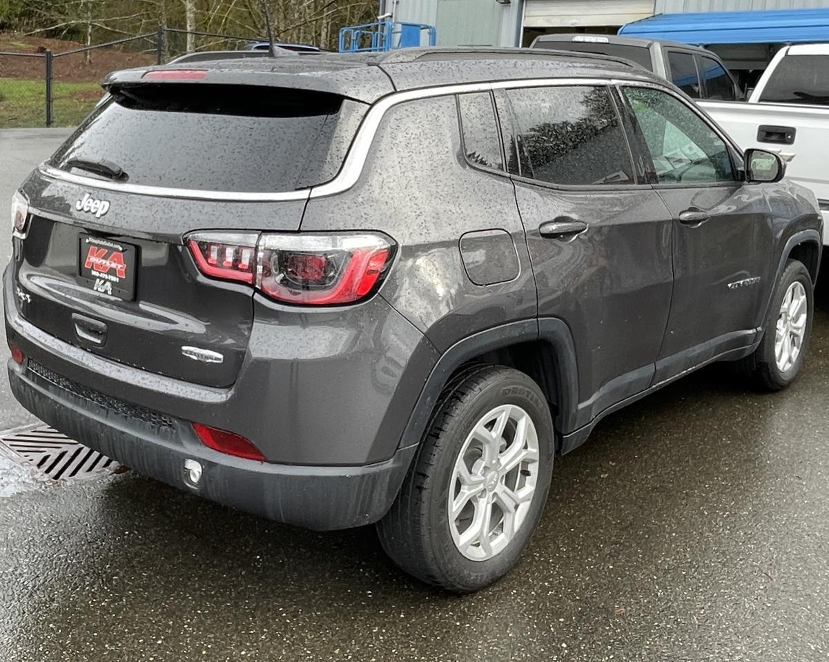 2024 Jeep Compass Latitude Sport Utility 4D