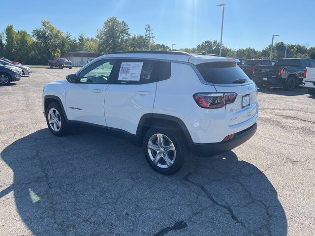 2024 Jeep Compass Latitude Carbondale IL