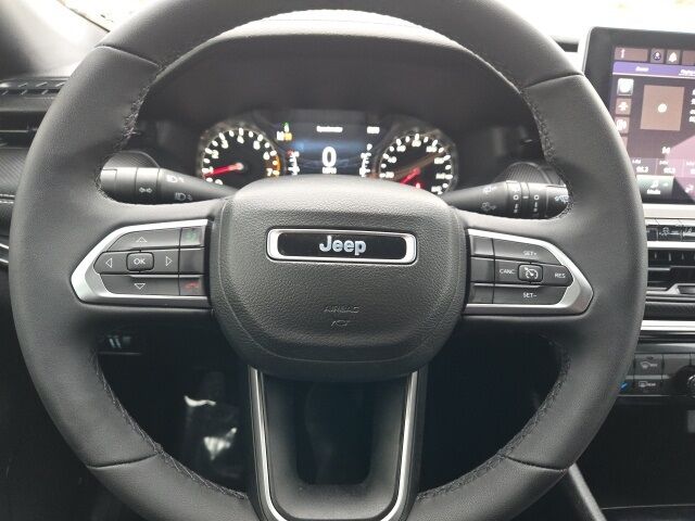 2024 Jeep Compass Latitude West Burlington IA 2024 Jeep Compass Latitude West Burlington IA