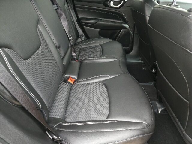 2024 Jeep Compass Latitude West Burlington IA 2024 Jeep Compass Latitude West Burlington IA