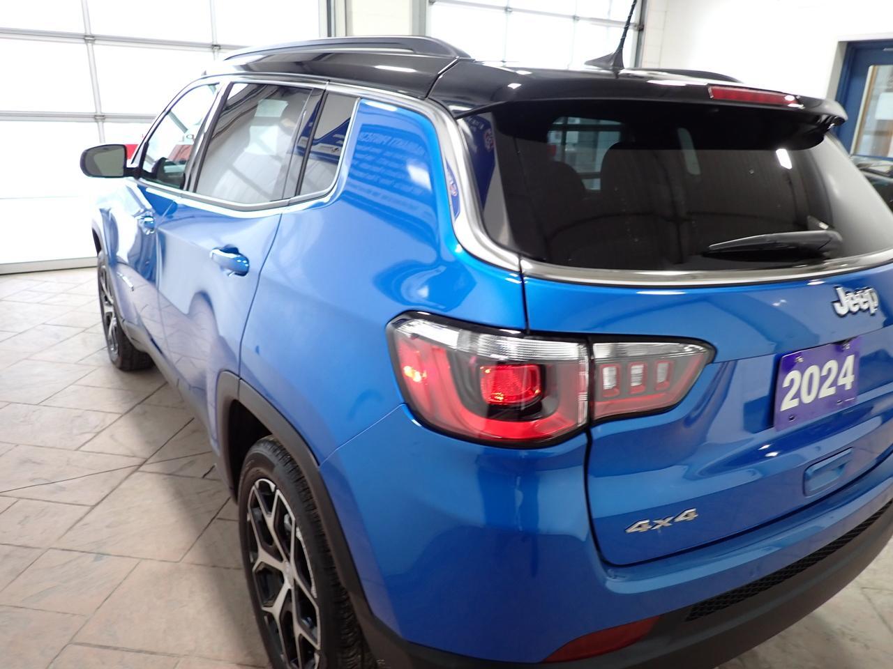 2024 Jeep Compass Limited 4WD LEATHER Listowel ON