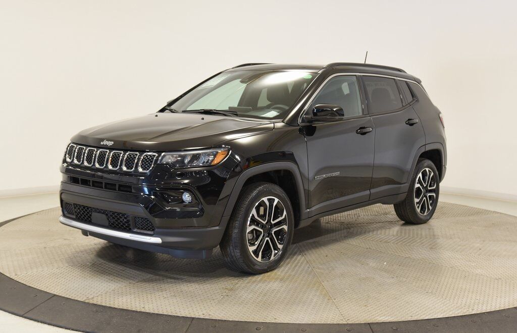 2024 Jeep Compass Limited Akron OH