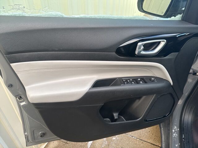 2024 Jeep Compass Limited Watertown SD