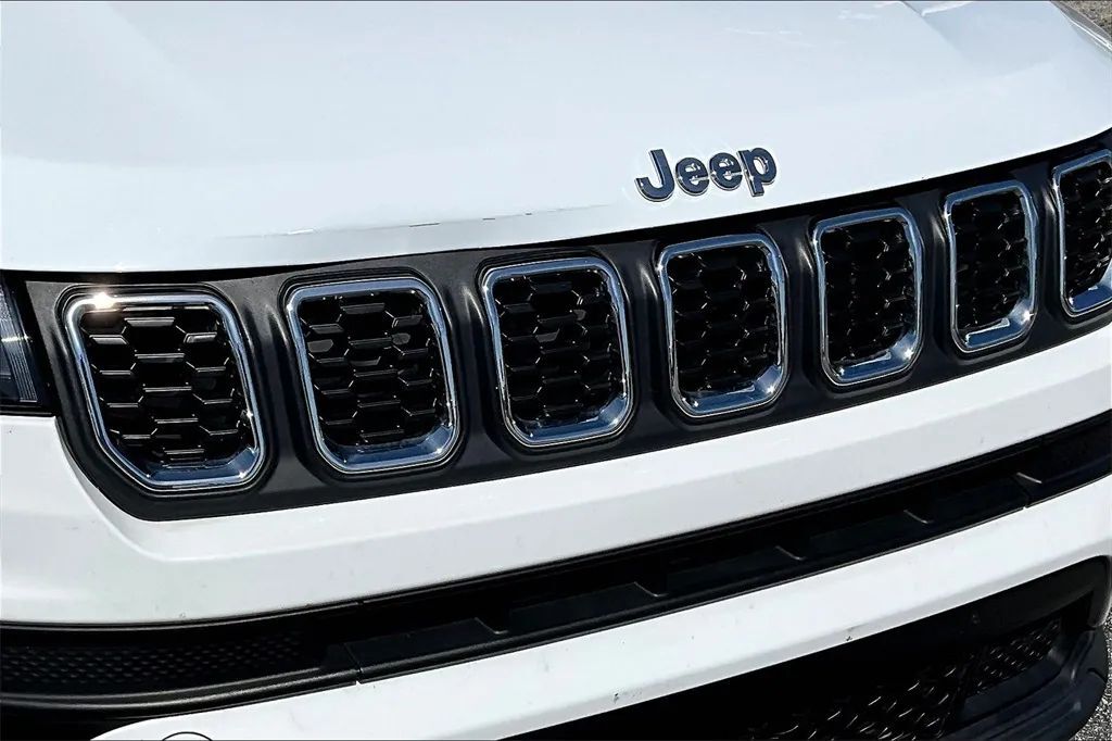 2024 Jeep Compass Sport SUV 4D Maitland FL