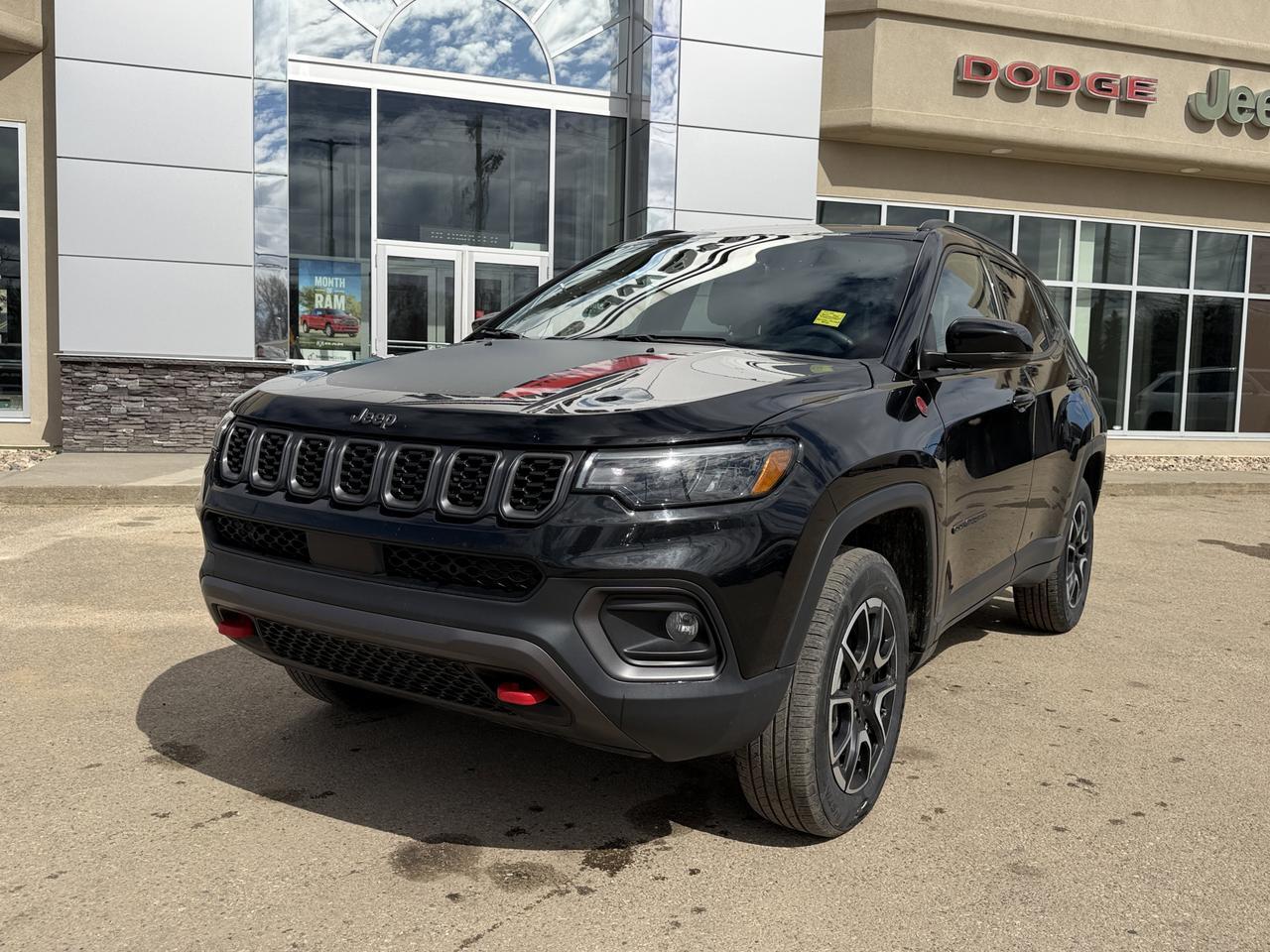 2024 Jeep Compass Trailhawk 4x4 | 2L Turbo | NAV | Heated Leather Seats | Remote Start | Power Liftgate Redwater AB