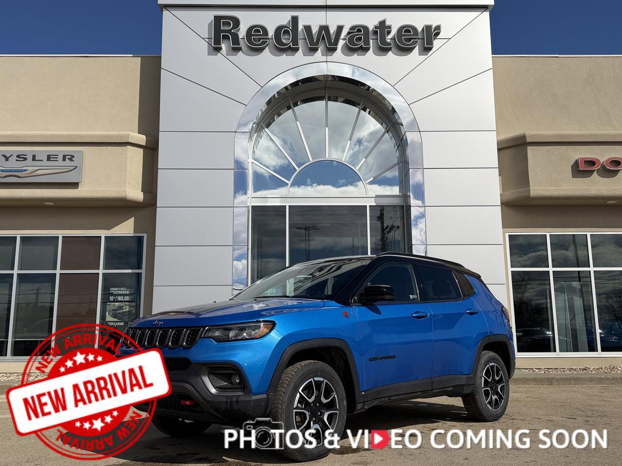 2024 Jeep Compass Trailhawk 4x4 | 2L Turbo | NAV | Leather | Heated Seats | Remote Start | Power Liftgate