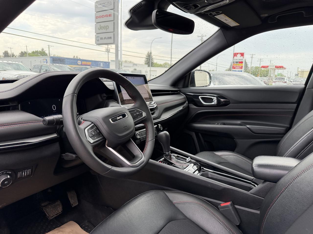 2024 Jeep Compass Trailhawk 4x4 | 2L Turbo | Sun Sound NAV Package | Pano Sunroof | Alpine Audio | Heated Leather Redwater AB