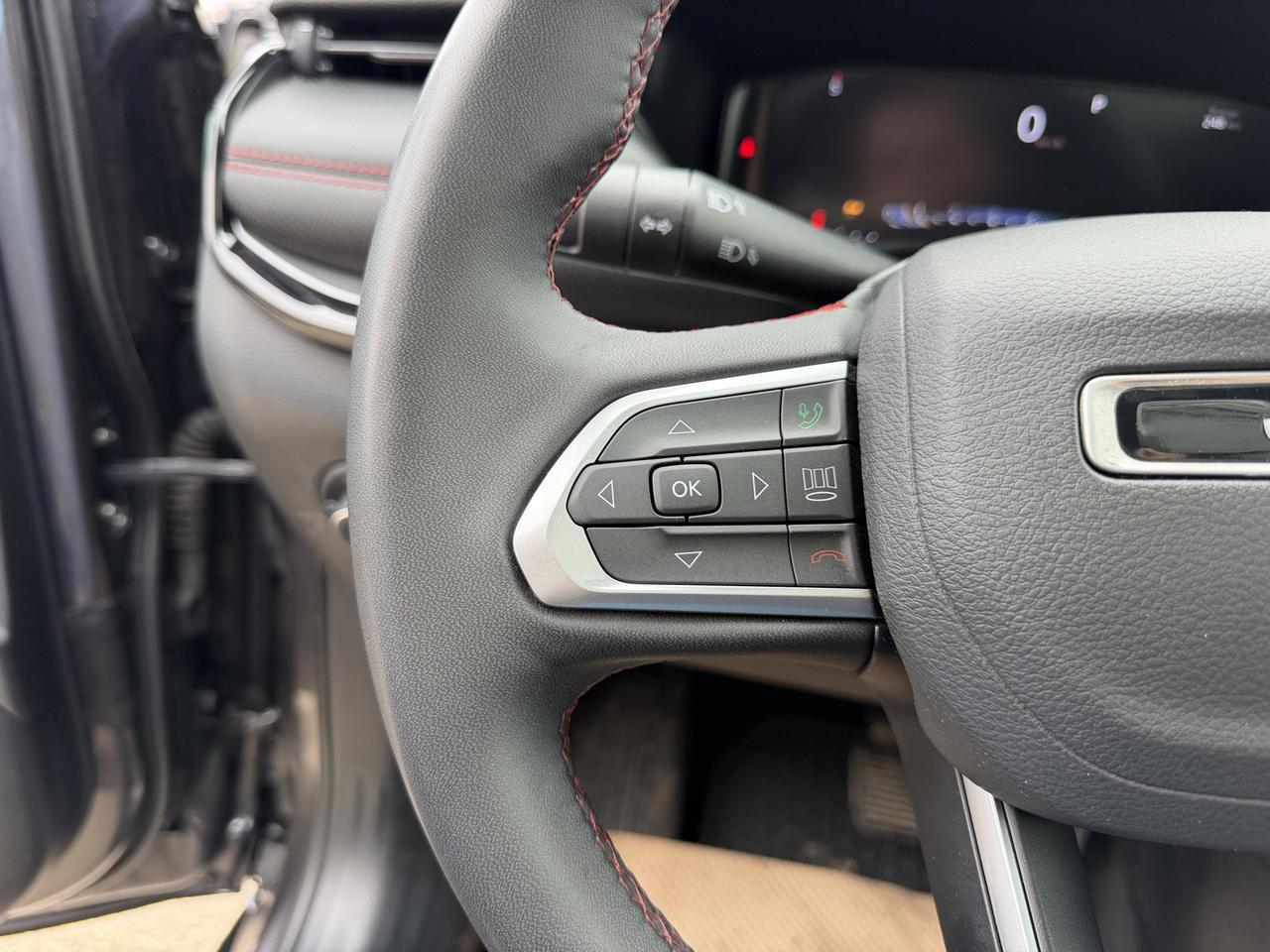 2024 Jeep Compass Trailhawk 4x4 | 2L Turbo | Sun Sound NAV Package | Pano Sunroof | Alpine Audio | Heated Leather Redwater AB