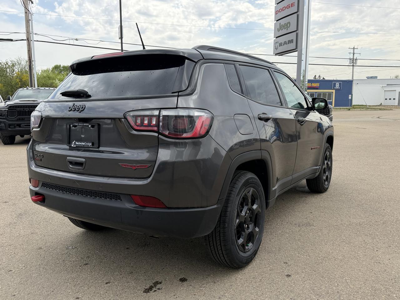 2024 Jeep Compass Trailhawk 4x4 | 2L Turbo | Sun Sound NAV Package | Pano Sunroof | Alpine Audio | Heated Leather Redwater AB