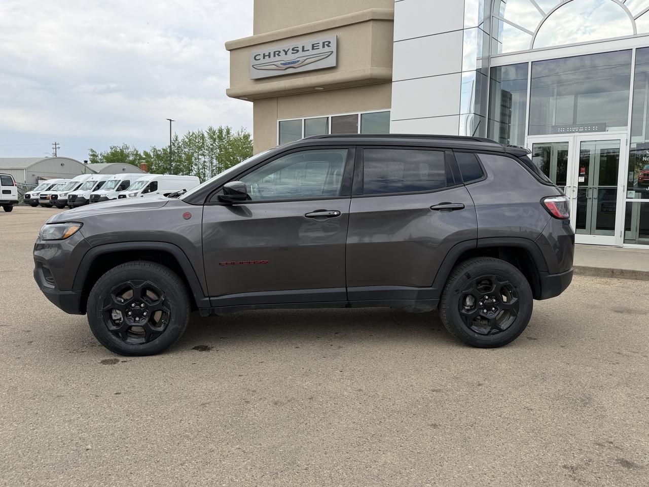 2024 Jeep Compass Trailhawk 4x4 | 2L Turbo | Sun Sound NAV Package | Pano Sunroof | Alpine Audio | Heated Leather Redwater AB