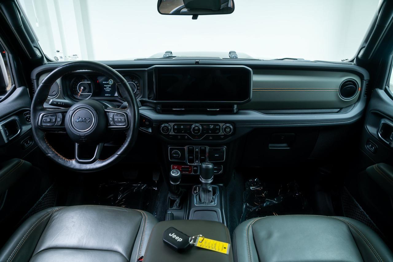 2024 Jeep Gladiator Mojave 24D Mojave Package / Convenience Group Portland OR