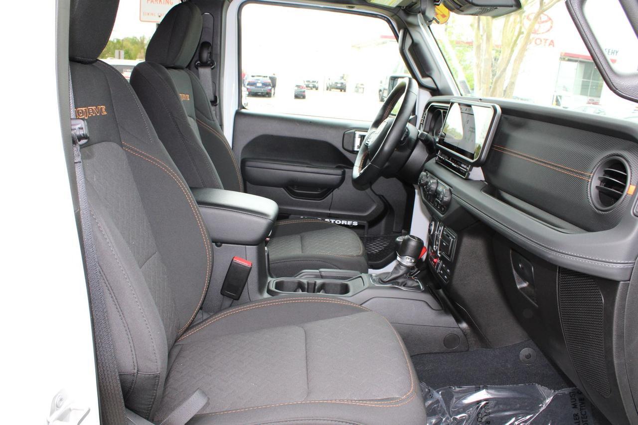 2024 Jeep Gladiator Mojave Stafford VA