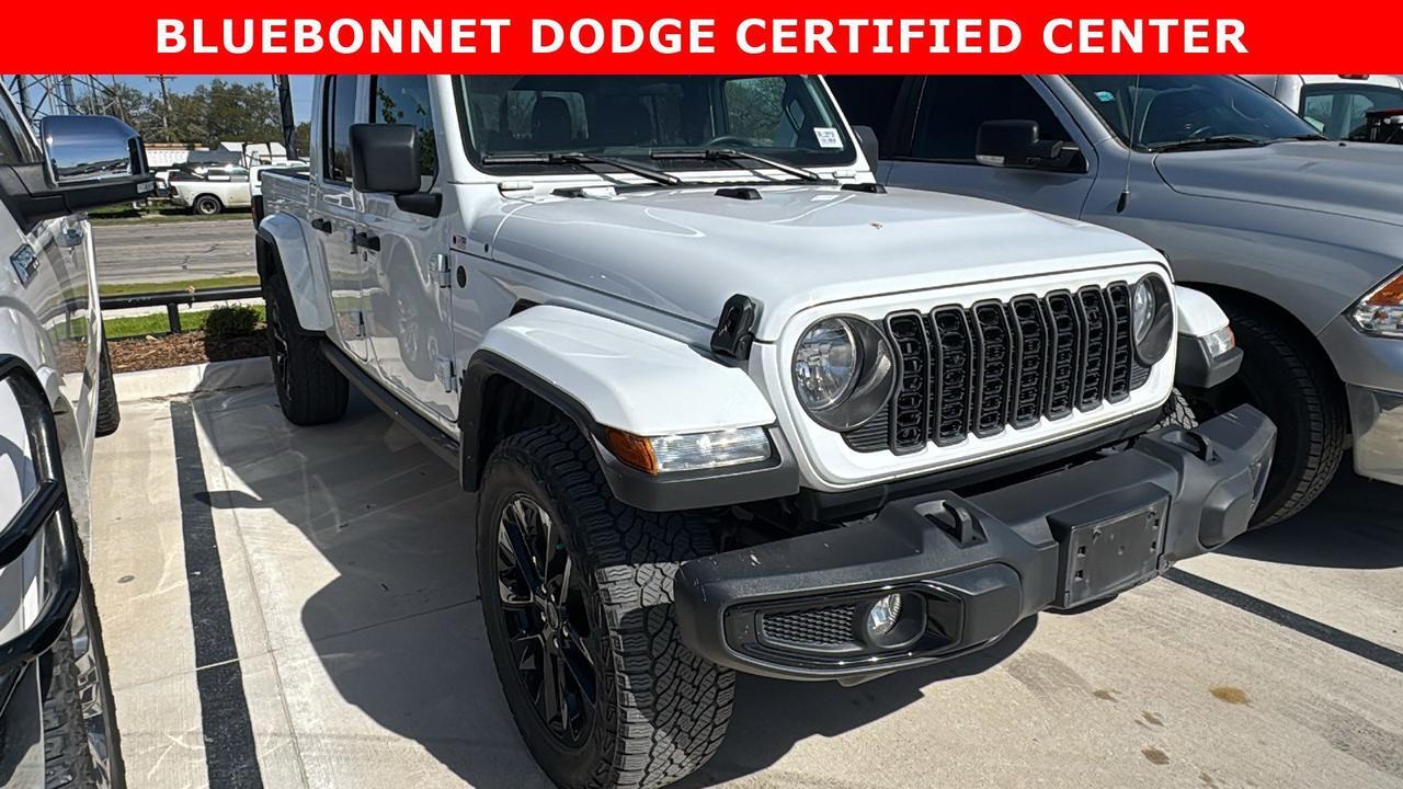 2024 Jeep Gladiator Nighthawk