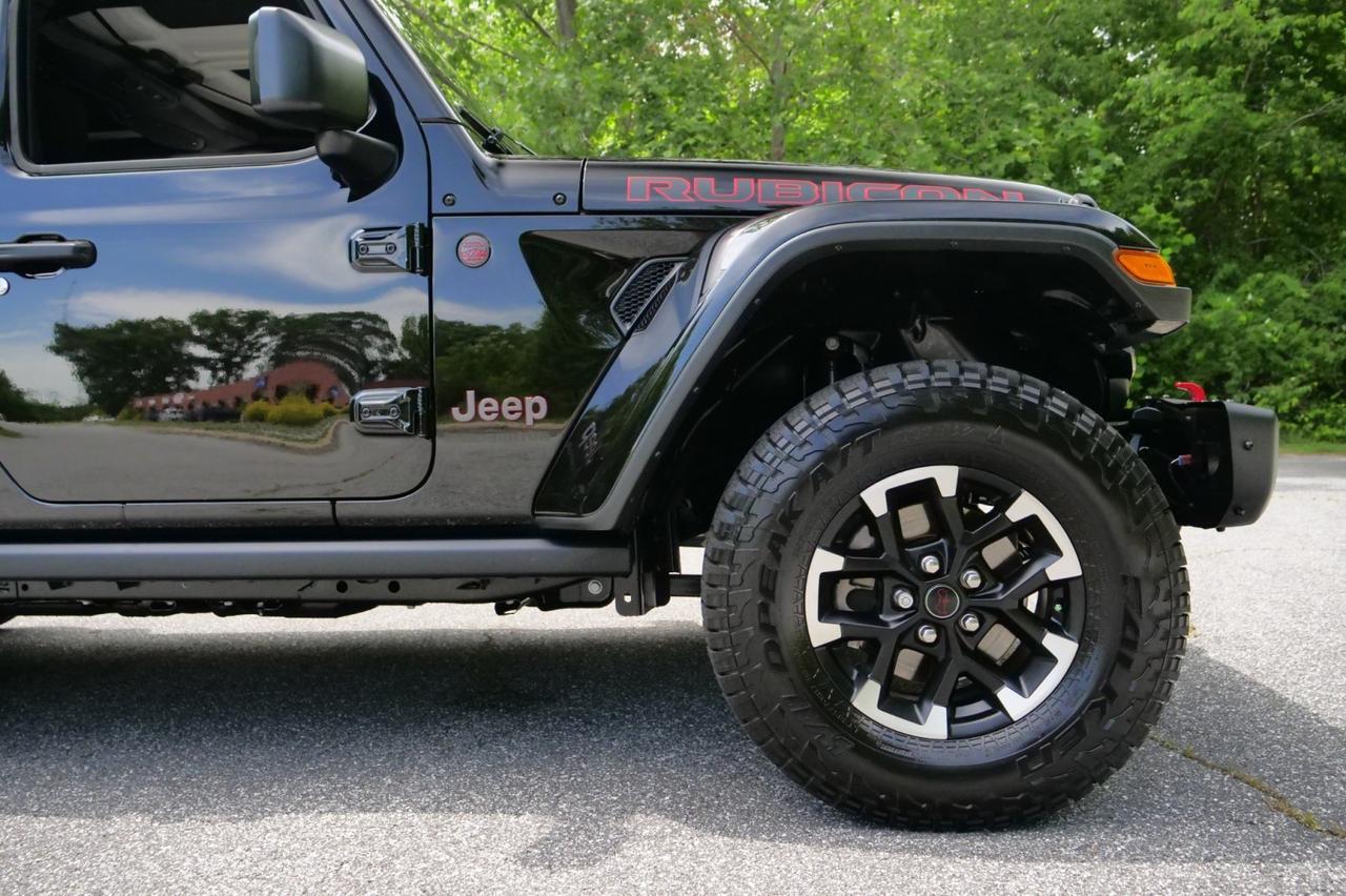 2024 Jeep Gladiator Rubicon X 4X4 / Wheels & Tires / Nappa Leather! Lincolnton NC