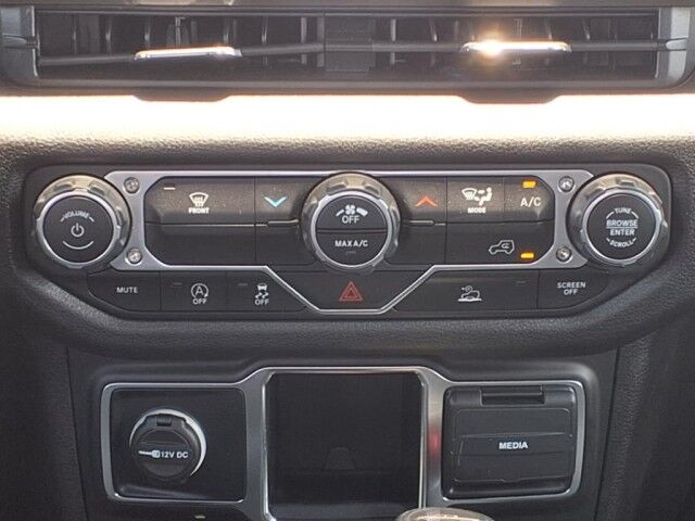 2024 Jeep Gladiator Sport  TX