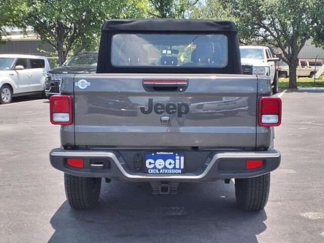 2024 Jeep Gladiator Sport  TX