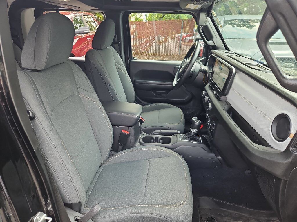2024 Jeep Gladiator Sport Gresham OR