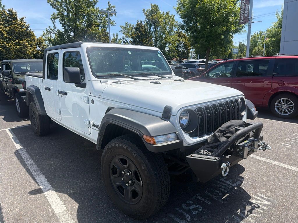 2024 Jeep Gladiator Sport