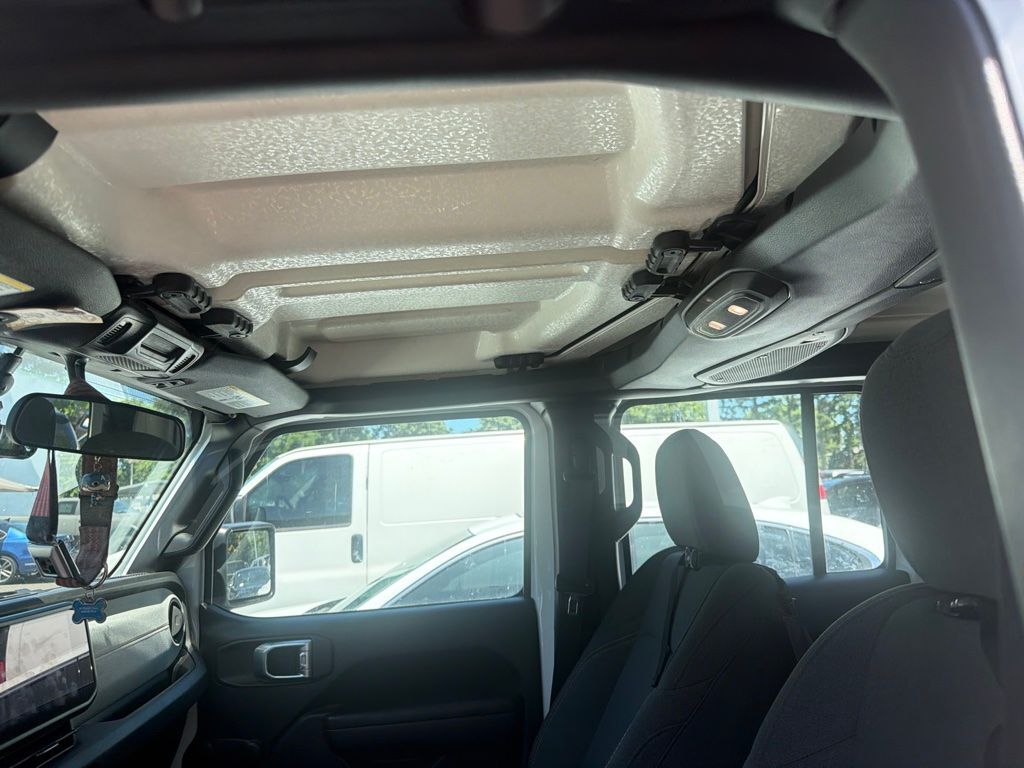 2024 Jeep Gladiator Sport Gresham OR