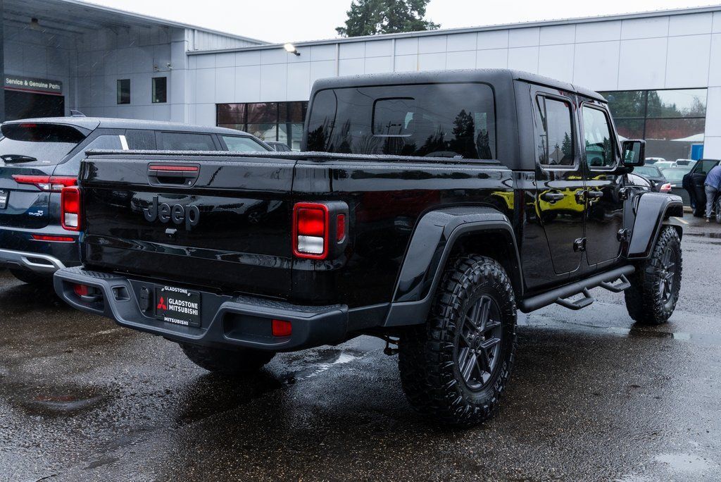 2024 Jeep Gladiator Sport Milwaukie OR