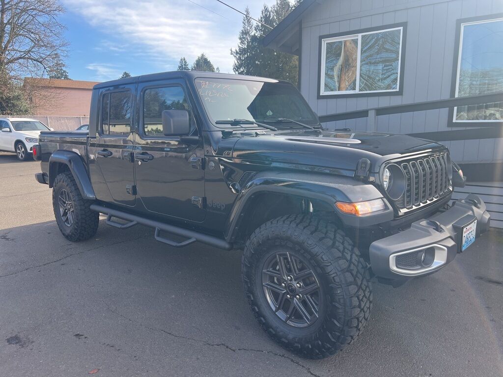 2024 Jeep Gladiator Sport Milwaukie OR