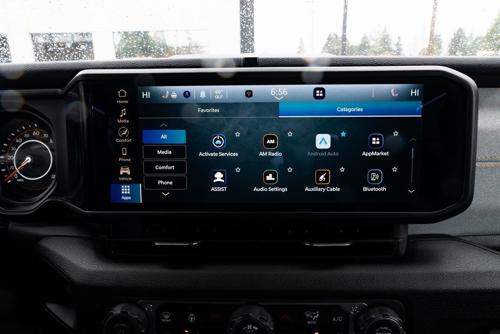 2024 Jeep Gladiator Sport Milwaukie OR