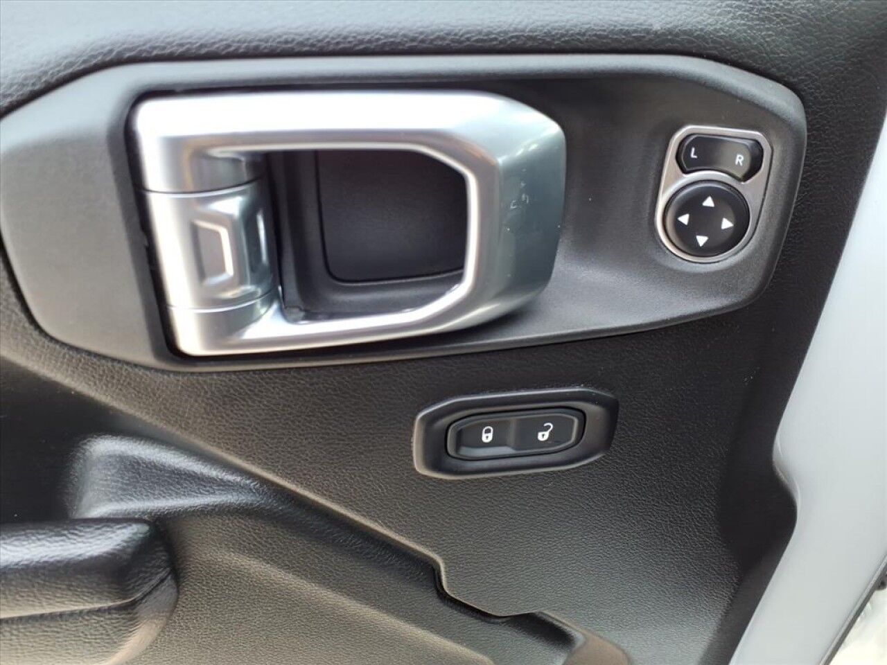 2024 Jeep Gladiator Sport S Uvalde TX