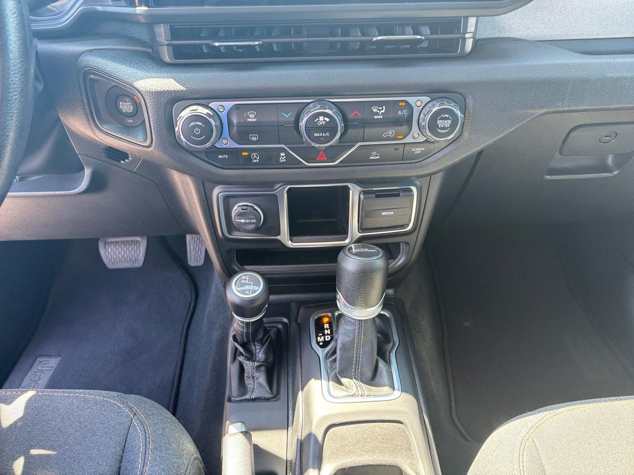 2024 Jeep Gladiator Sport New Braunfels TX