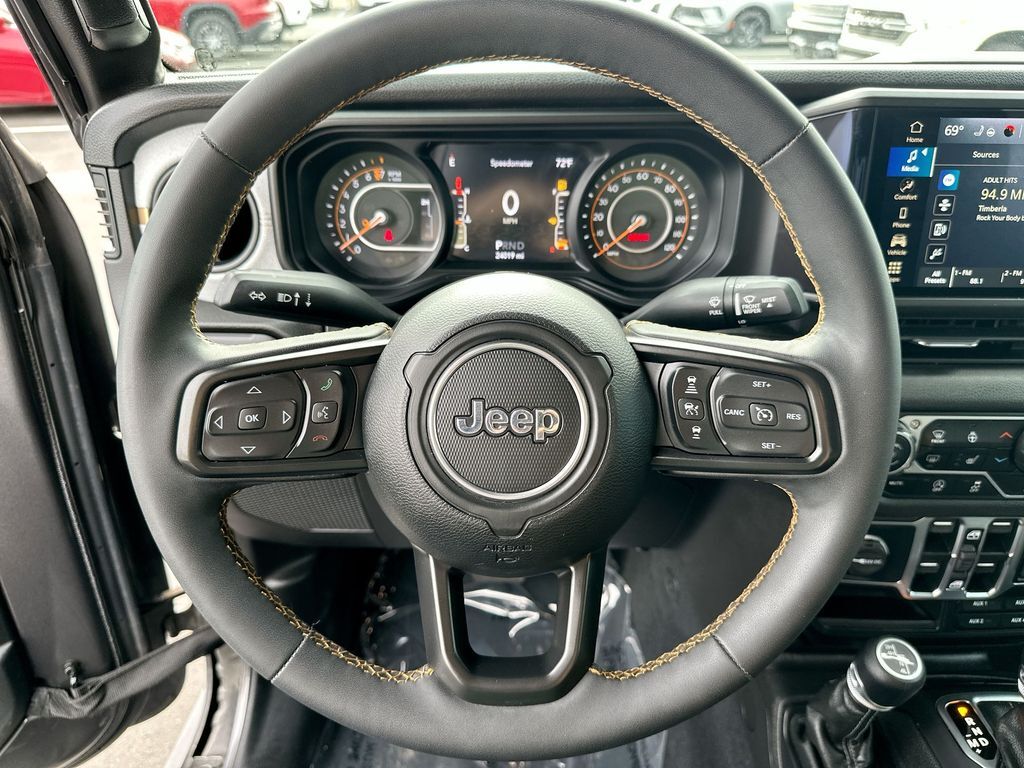 2024 Jeep Gladiator Sport