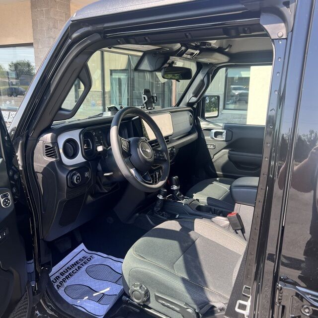 2024 Jeep Gladiator Sport Herrin IL