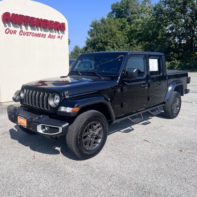 2024 Jeep Gladiator Sport Herrin IL