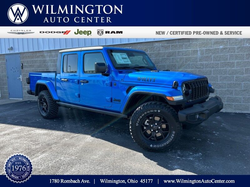 New 2024 Jeep Gladiator Sport in Wilmington OH