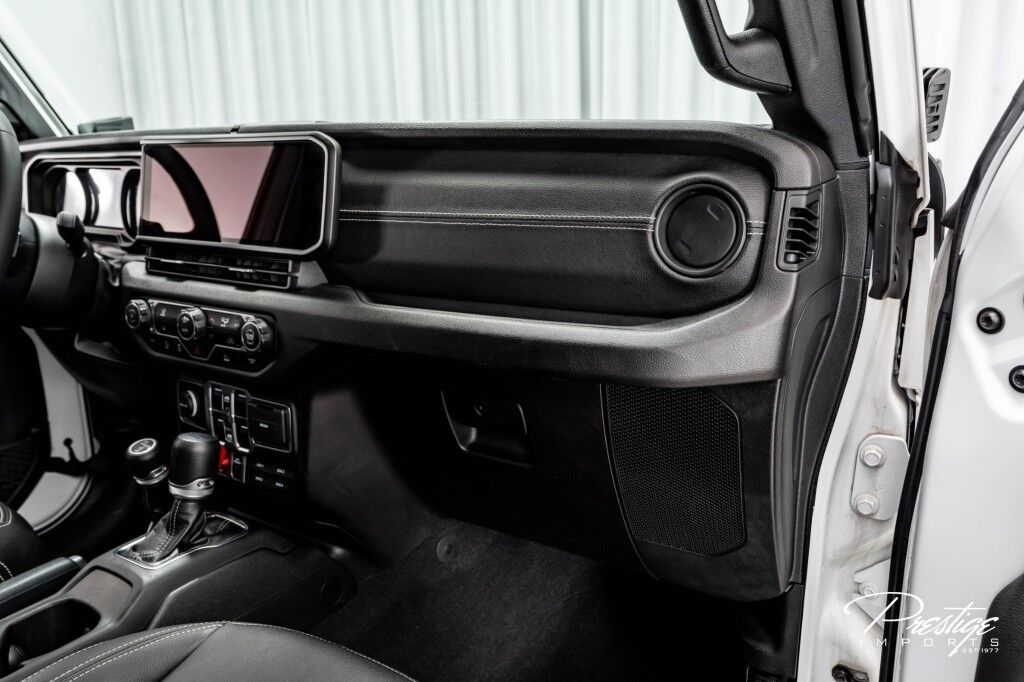 2024 Jeep Gladiator Willys North Miami Beach FL