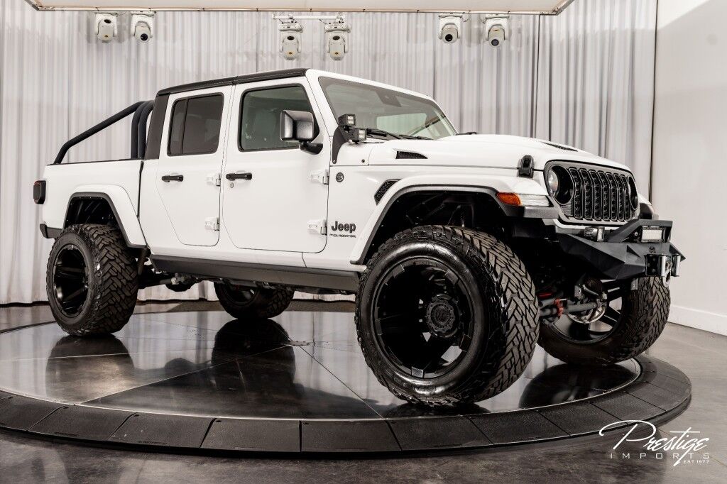 2024 Jeep Gladiator Willys North Miami Beach FL