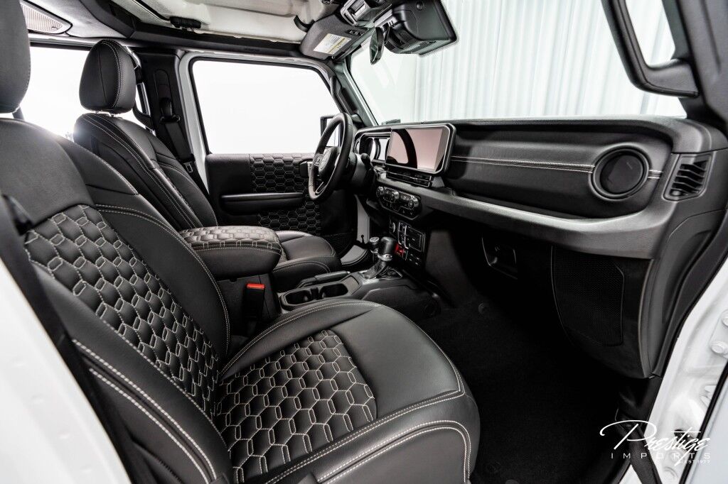 2024 Jeep Gladiator Willys North Miami Beach FL