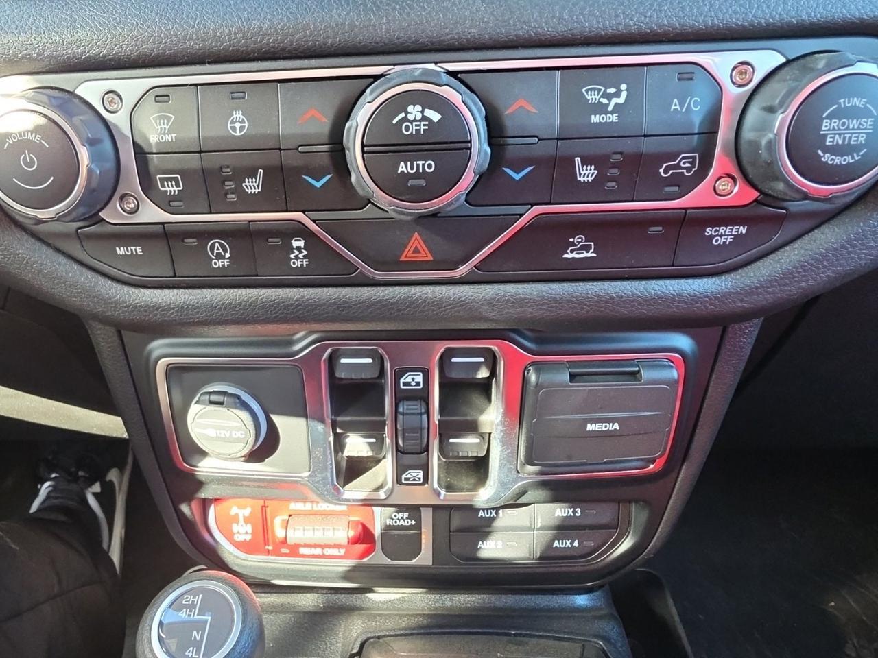 2024 Jeep Gladiator Willys Watertown SD