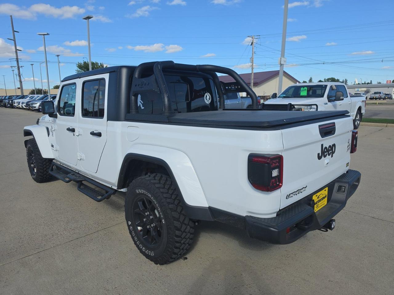 2024 Jeep Gladiator Willys Watertown SD